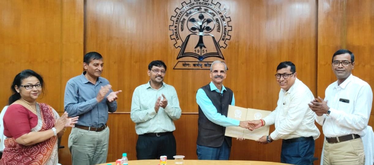 IIT Kharagpur signs a MoU with National University of Juridical Sciences