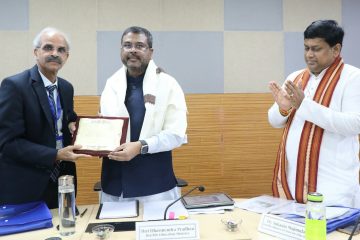 Hon’ble Education Minister Shri Dharmendra Pradhan visits IIT Kharagpur Research Park